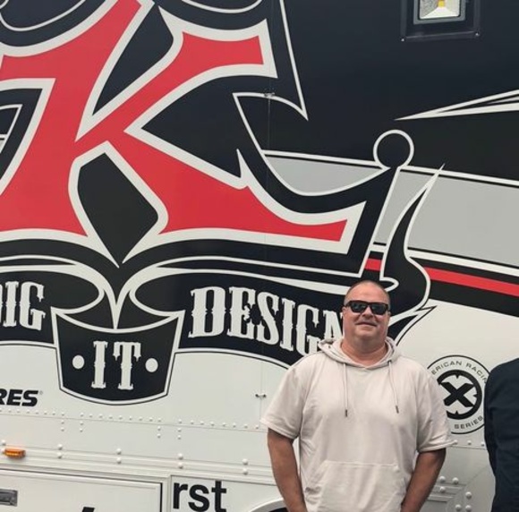 Meet your Posher, Robert - Picture 1 of 1